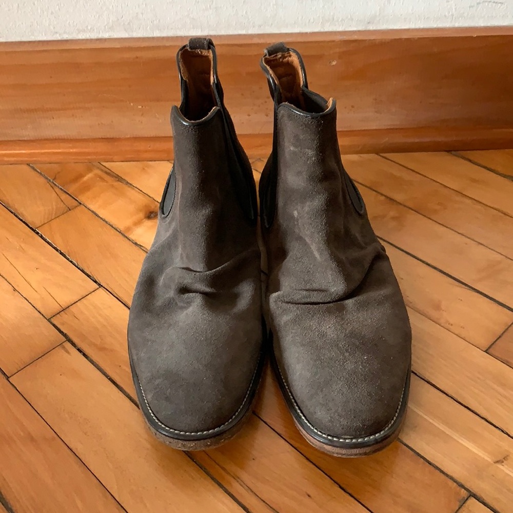John Varvatos Size 9 Chelsea Boot